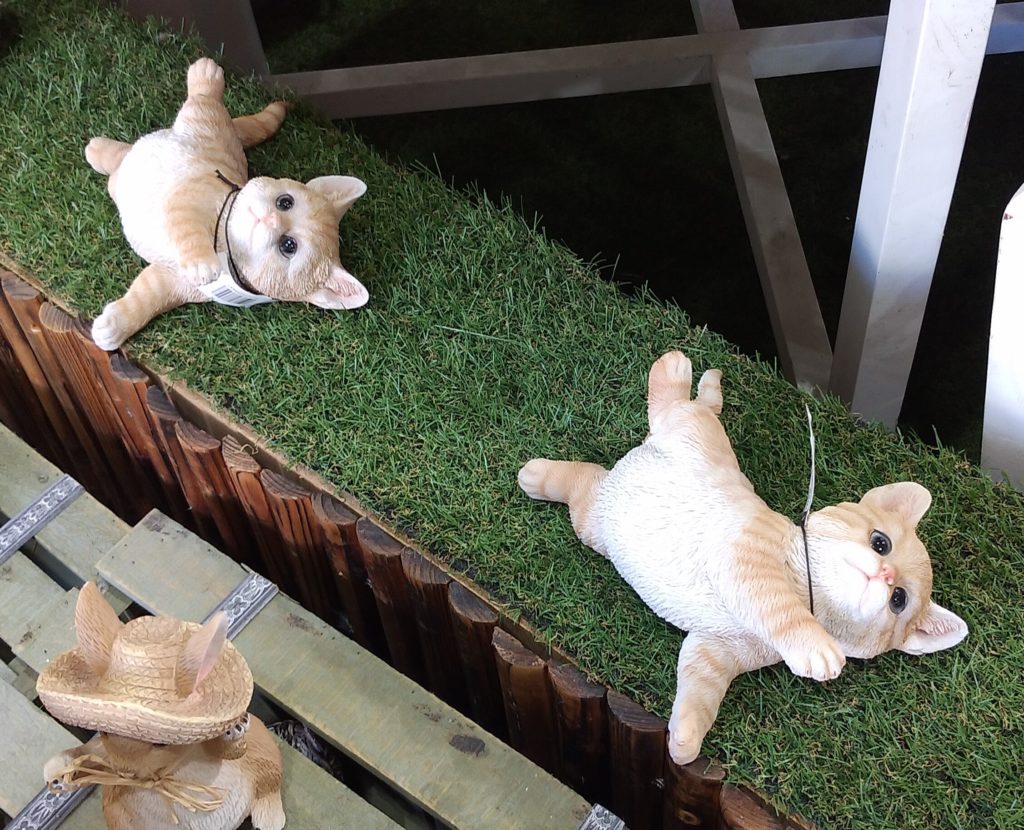 JOYGARDENファニチャートラねこ