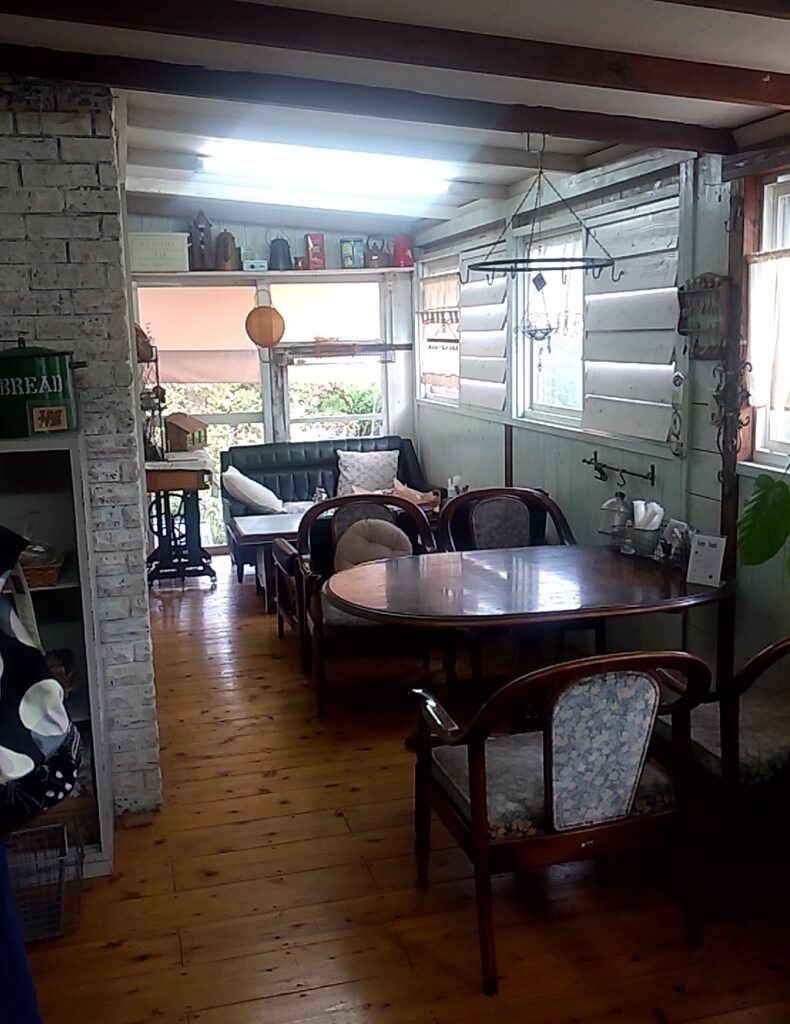 陶花店内2