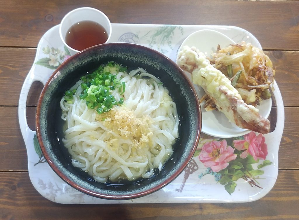 なないろうどん