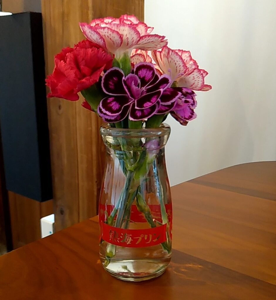 穐の実花瓶