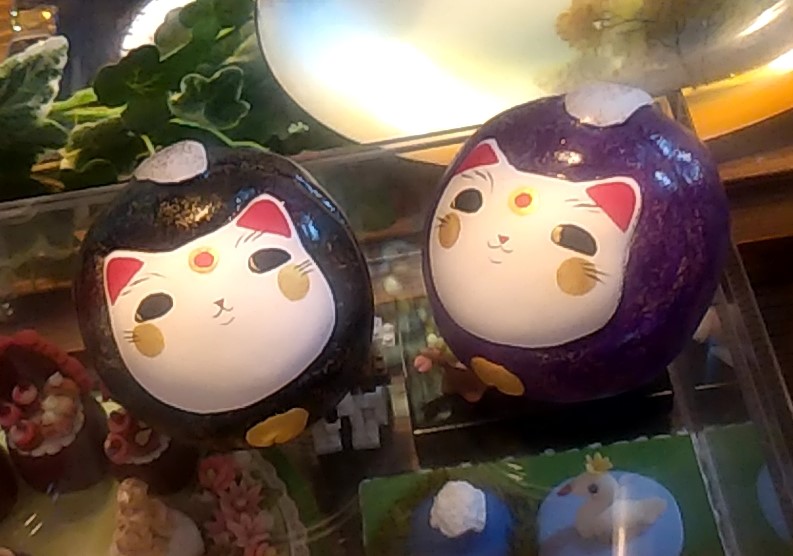 『スイーツカフェ クイール』猫の飾り1